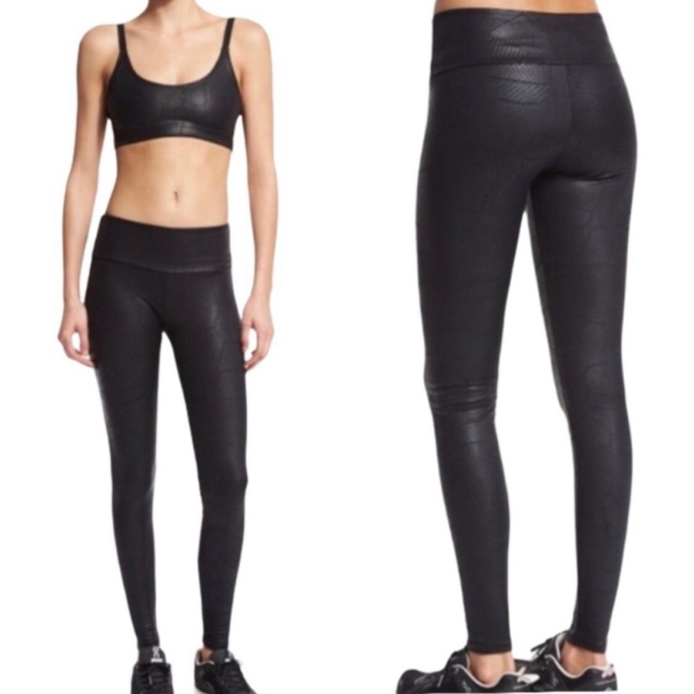 Onzie Faux Snake Print Leggings Mid Rise Black Athleisure Size S/M
